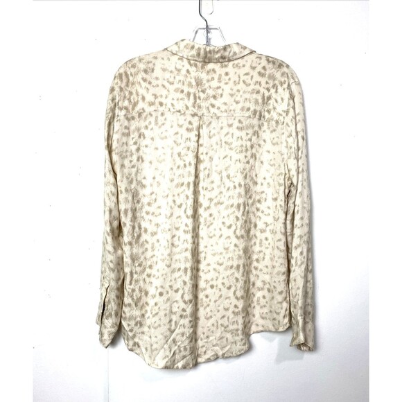 Rails Womens Button Down Shirt Size M Hunter Ivory Ikat Tan Long Sleeve Soft - Picture 2 of 13